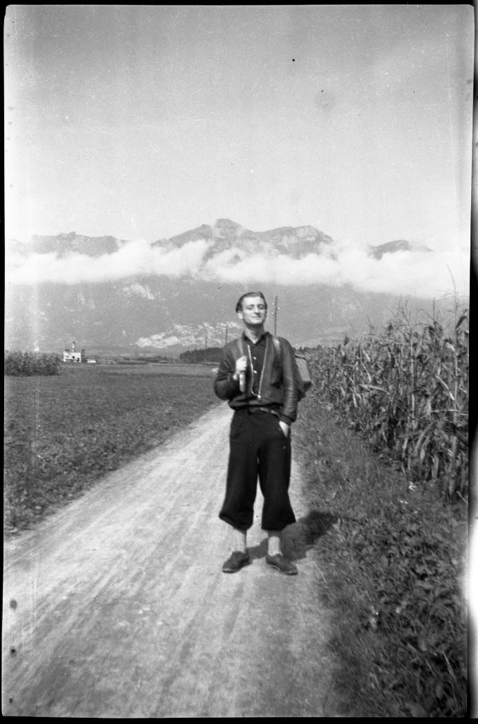 /Volumes/Server Daten/Datenablage/Projekte_Kooperationen/2020-2021_Über die Grenze/1_Grenzstationen/35_Meiningen_Feldkirch_Illspitz_Frolick_1942_8_25/35_Franz_Irmisch.jpg